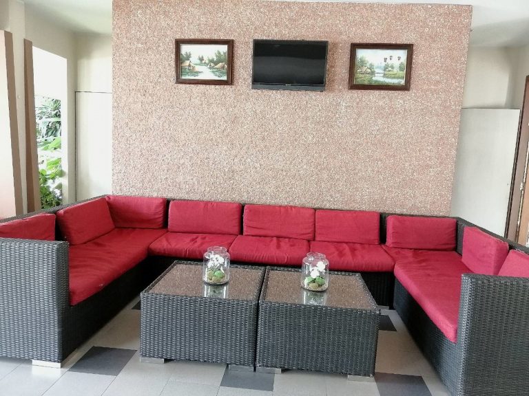 Authong Residence : Lobby