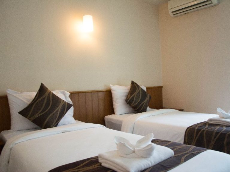 Authong Residence : Standard Room