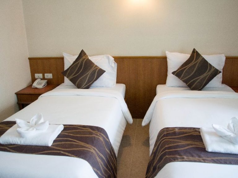 Authong Residence : Standard Room