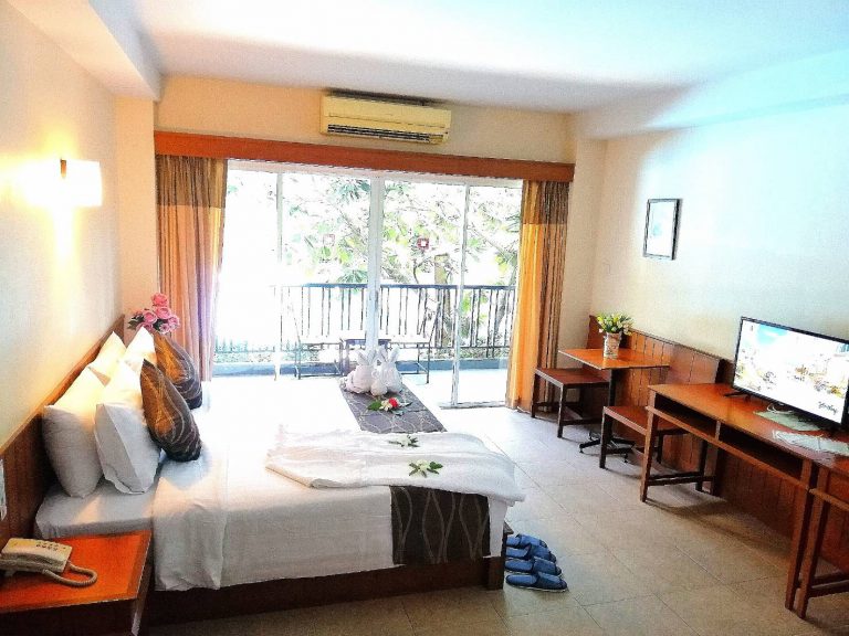 Authong Residence : Standard Room