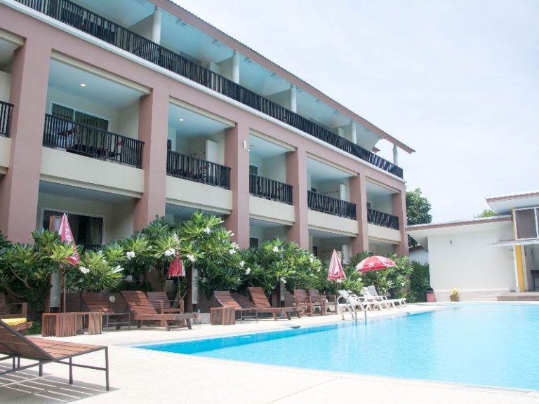 Authong Residence : Swimming Pool